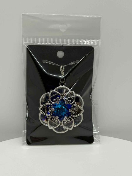 Charm - Medallion with Hearts Blue Stone - #0549