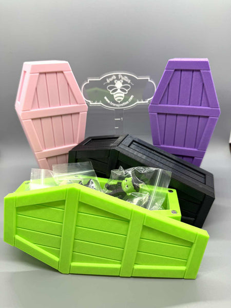 3D Printed Coffin with 13 Halloween themed Minis inside - #0592